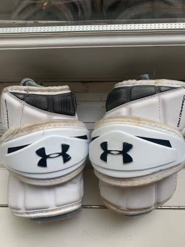 Used Small Under Armour Command Pro Arm Pads