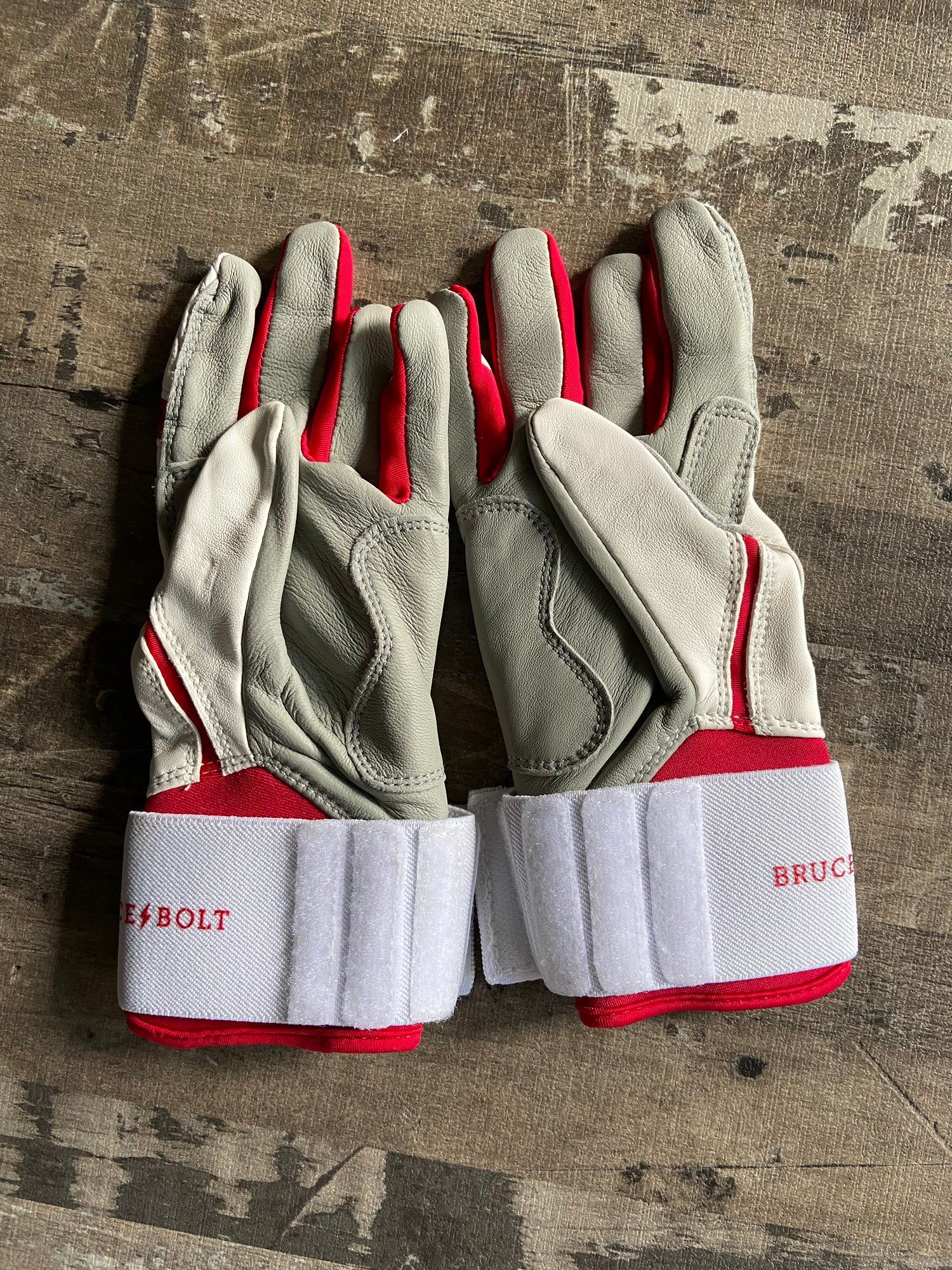 Who Uses Bruce Bolt Batting Gloves? - Metro League