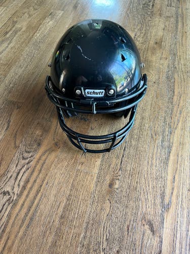 Youth XS Schutt Youth Recruit hybrid Helmet