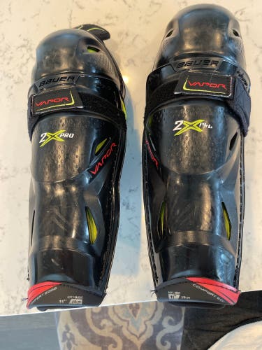 Used Bauer Vapor 2X Pro Shin Pads
