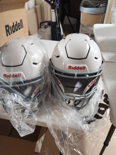 Riddell Speedflex Youth Football Helmet,White/Gray, Medium