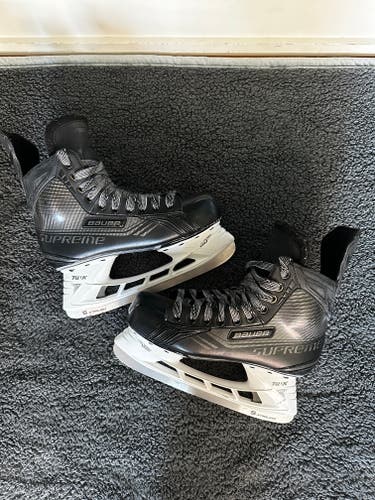 Bauer Supreme 160 Hockey Skates Size 8