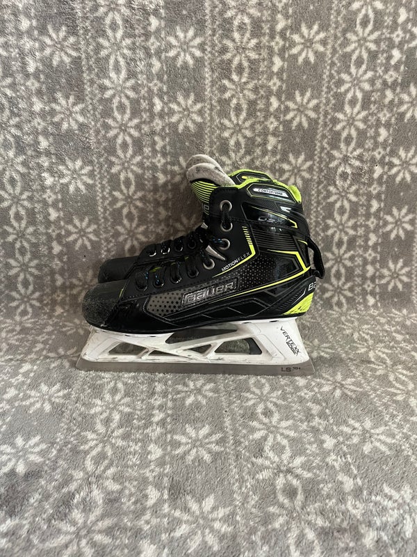 Used Junior Bauer GSX Hockey Goalie Skates Size 3.5 D