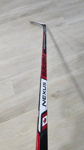 Custom Canada Junior Used Right Handed Bauer Nexus 2N Pro Hockey Stick P14