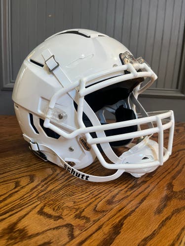 **NEW** Adult Schutt F7 VTD Helmet - white AXL