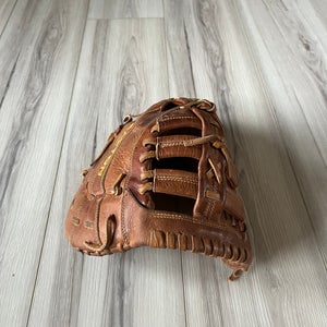 Used First Base Easton Core Baseball Glove