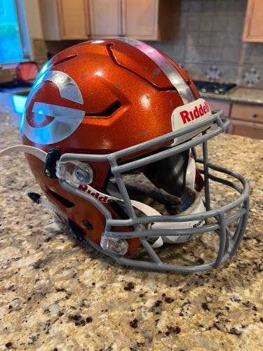 Used Medium Riddell SpeedFlex Helmet