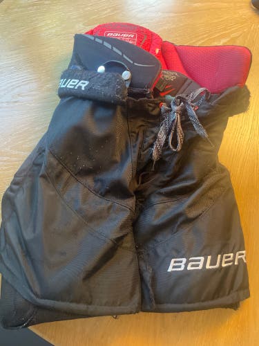 Bauer Vapor X 900 Lite tapered fit Jr small pant