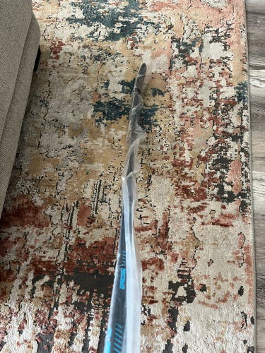 Senior Left Hand W03 Pro Stock Covert QR5 20 Hockey Stick