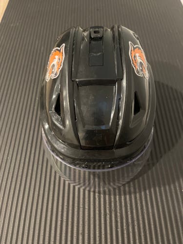 Used Medium Bauer Pro Stock Re-Akt 150 Helmet
