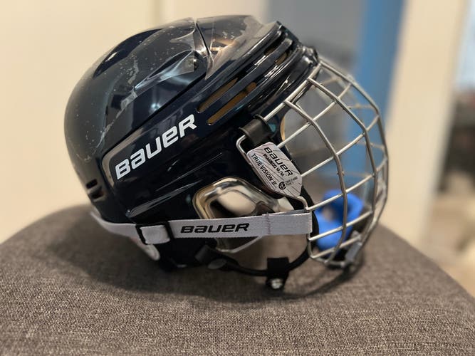 (New) Bauer 4500 Helmet / Combo Medium (Navy)