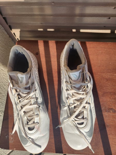 Lightly Used Nike Vapor Carbon Elite 2.0 (white) Adult Men's Size 10