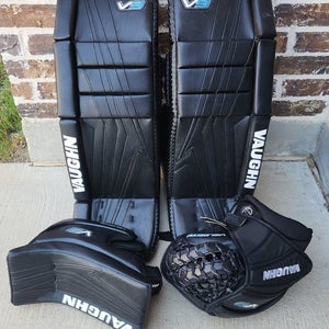 Used 30" Vaughn Regular V9 Goalie Full Set