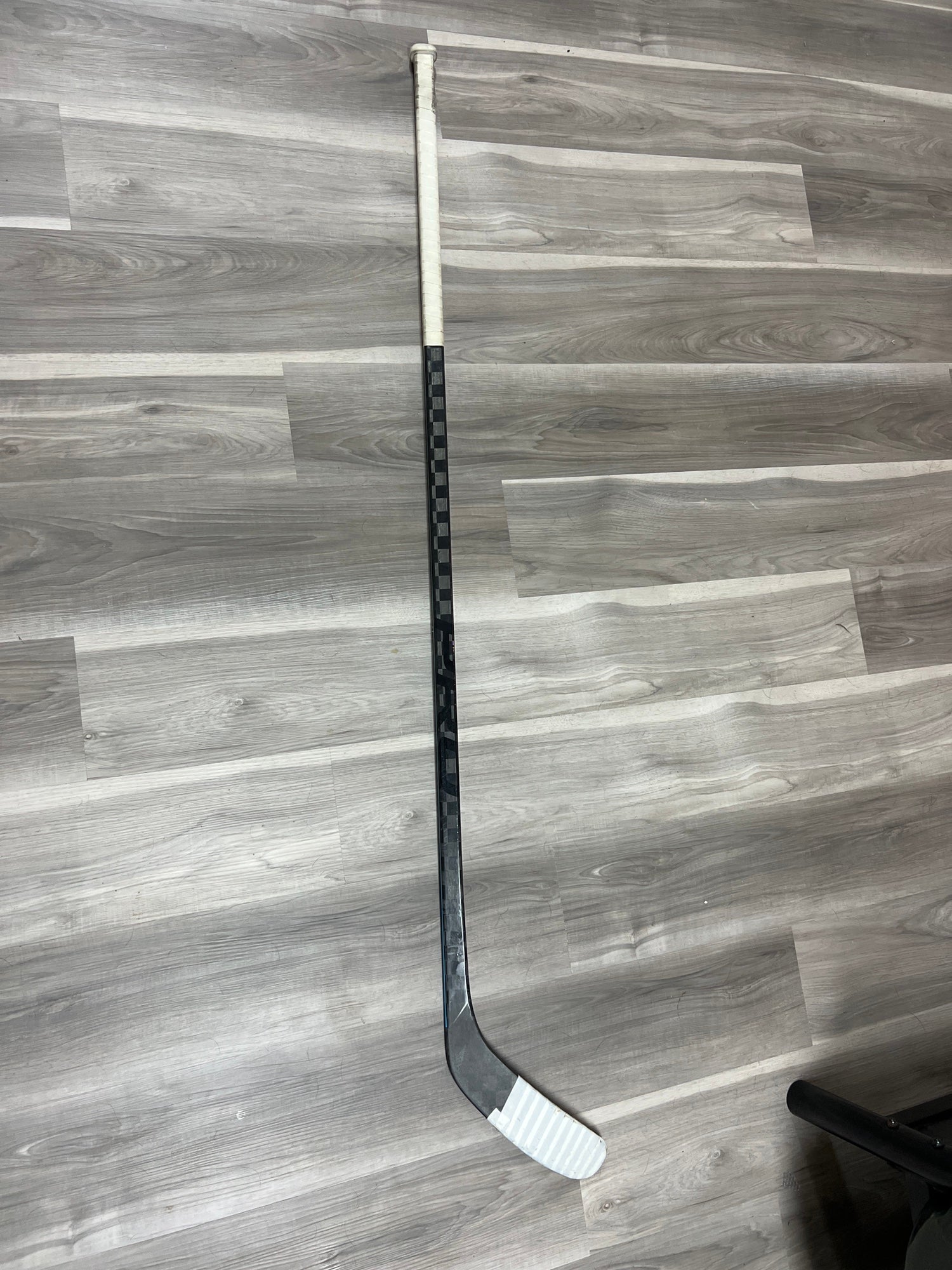 Easton Hockey Stick Senior Right Unisex Style : 83491j 