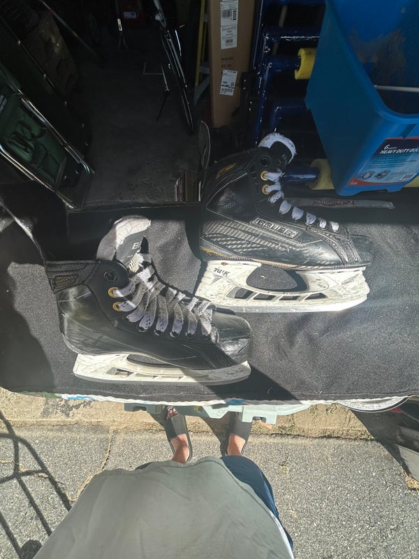 Used Bauer Size 3.5 Supreme 160 Hockey Skates