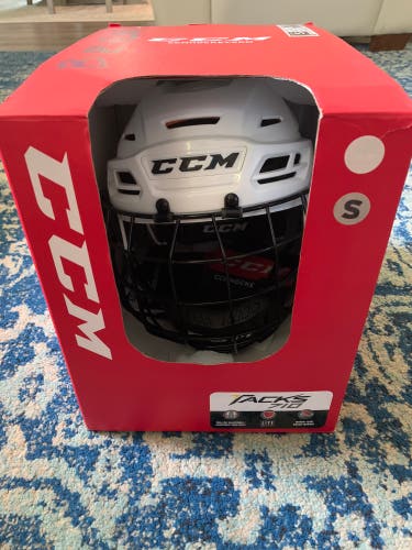 New Small CCM  Tacks 710 Helmet