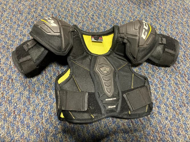 Junior Used Small CCM Tacks 2052 Pro Shoulder Pads