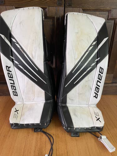 30" Bauer Vapor 3X Goalie Leg Pads