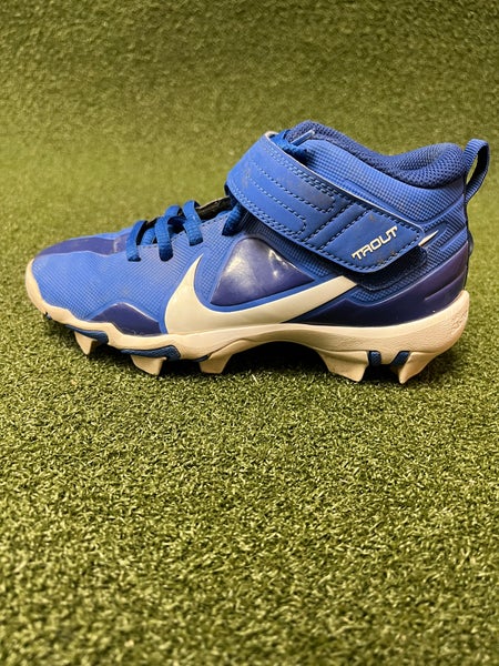 Nike mike trout cleats 4.5Y