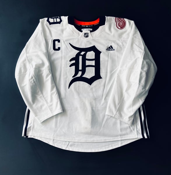 Detroit Red Wings/Detroit Tigers crossover Adidas MIC jersey