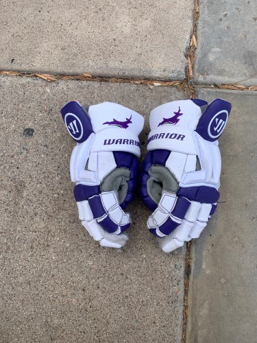 Used GCU Lacrosse Warrior Burn XP Gloves