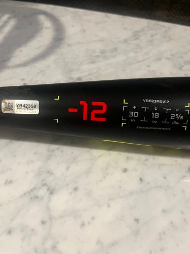 2021 Composite (-12) 18 oz 30" ADV1 Bat