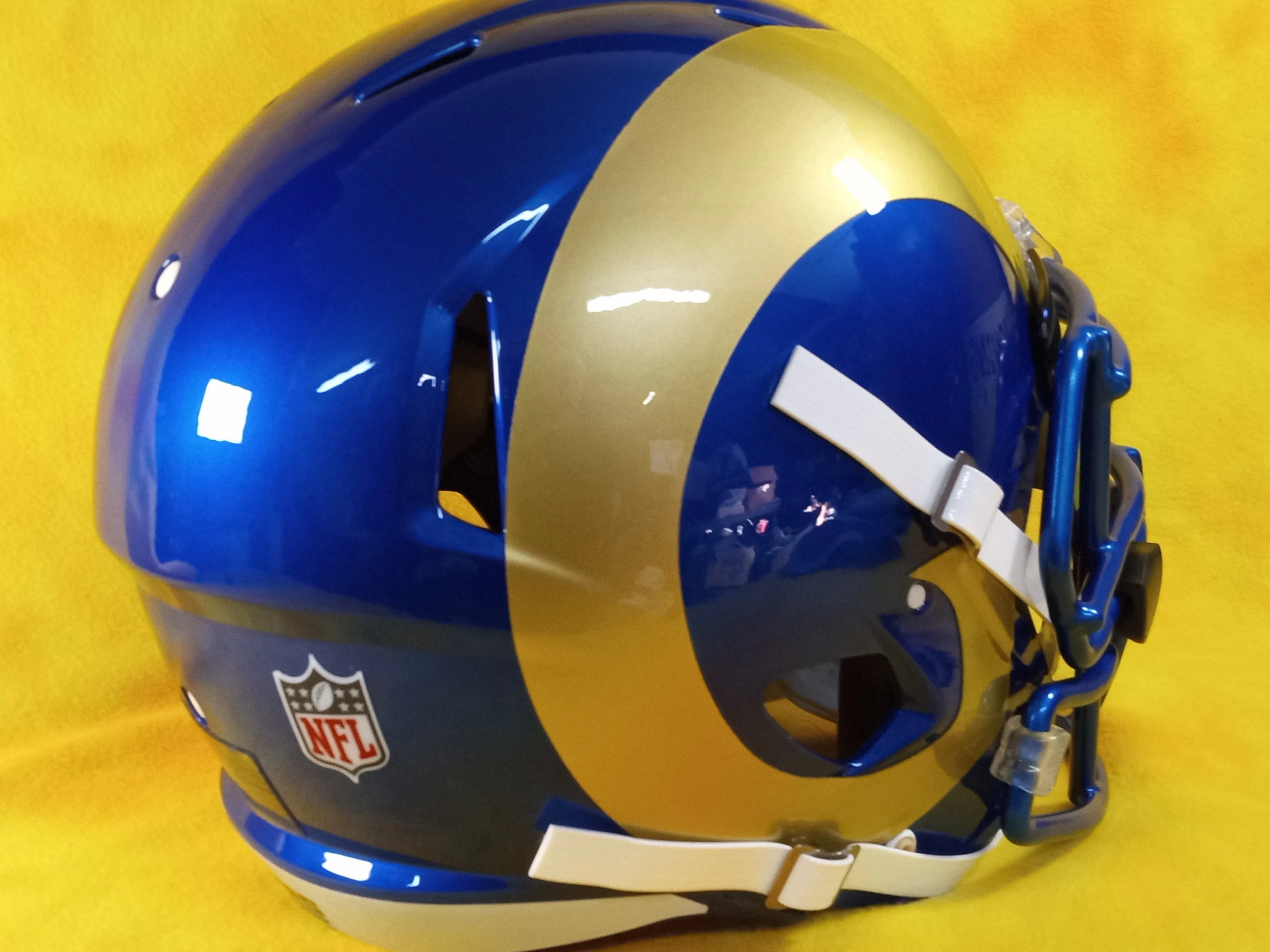 Los Angeles RAMS super custom fullsize football helmet Riddell