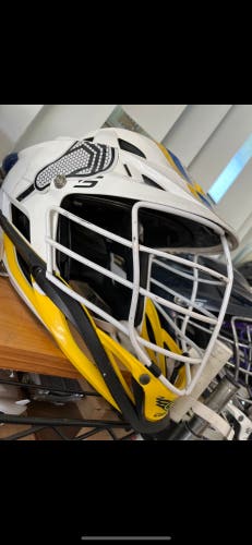 Cascade mens lacrosse helmet . Cascade s