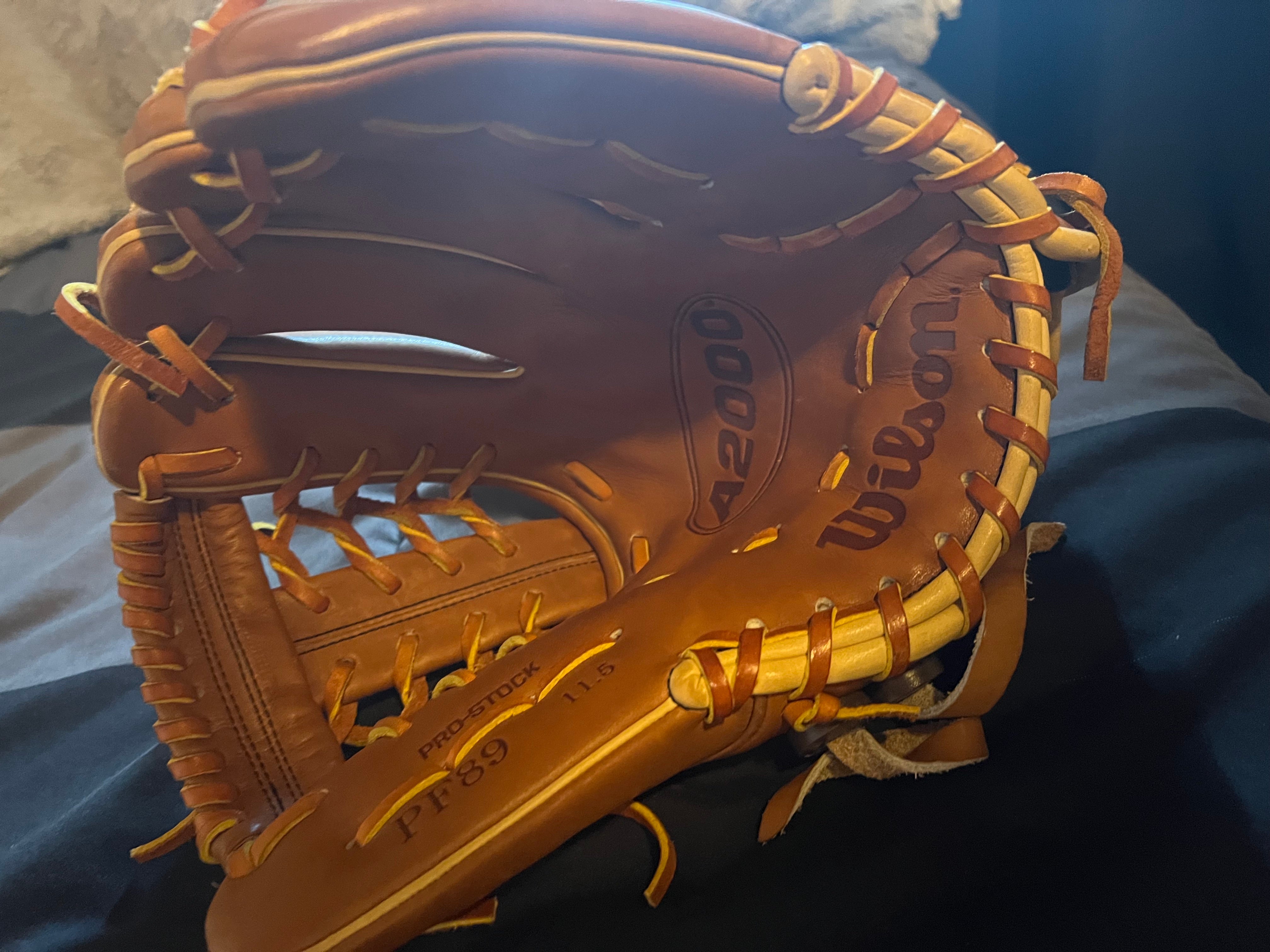 Wilson A2000 PF89 11.5 Infield Baseball Glove