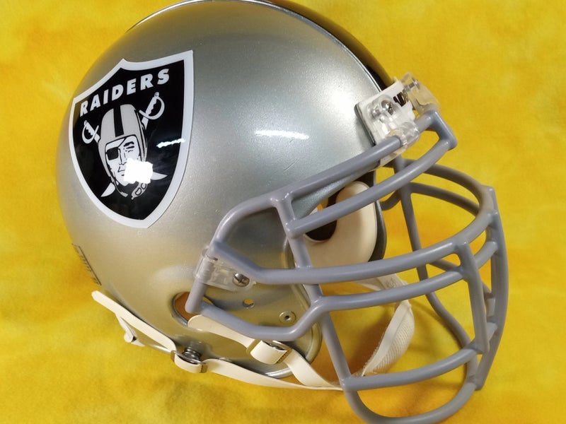Riddell Los Angeles Rams VSR4 Full-Size Authentic Football Helmet