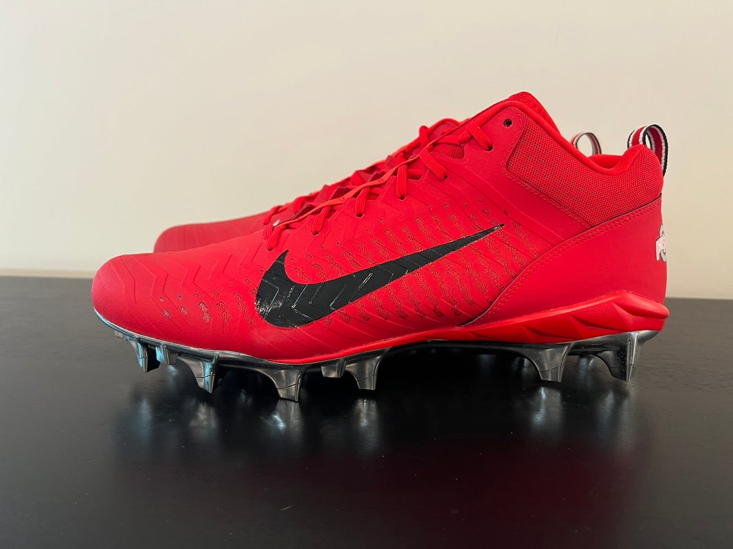 14w football cleats