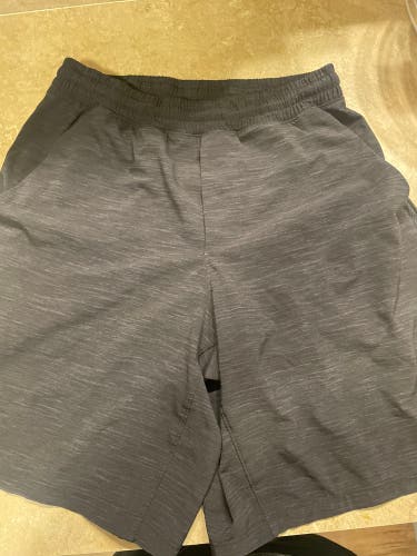 Black Used Men's Lululemon Shorts