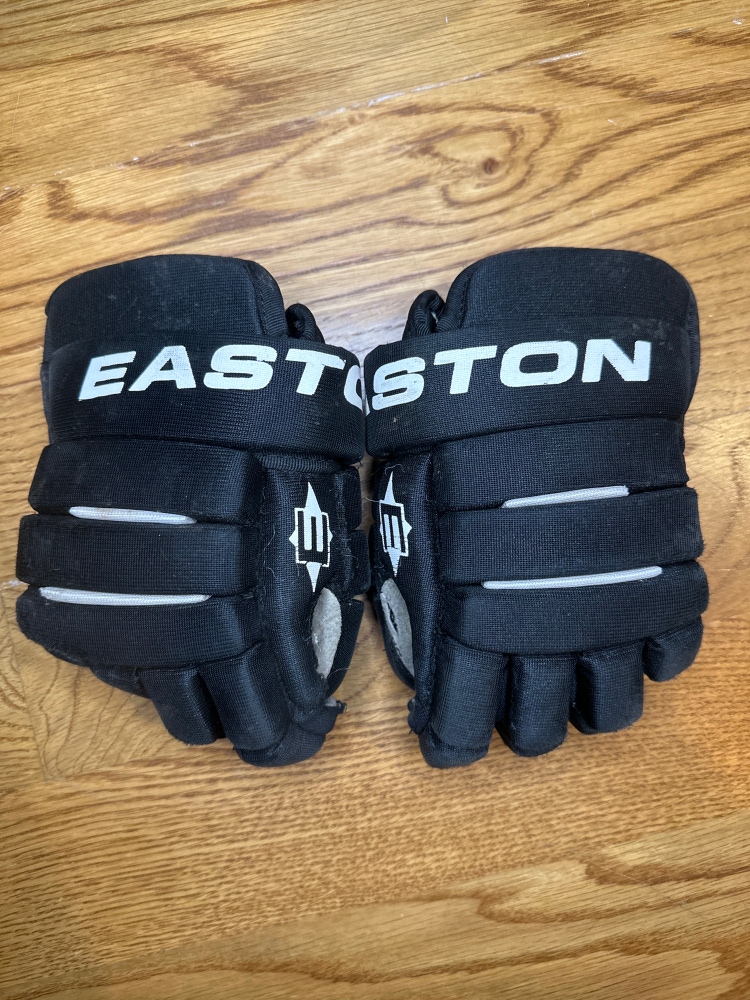 Easton 10"  Synergy Gloves