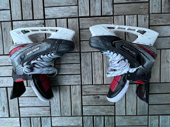 Senior Bauer Regular Width Pro Stock Size 6 Vapor 2X Pro Hockey Skates