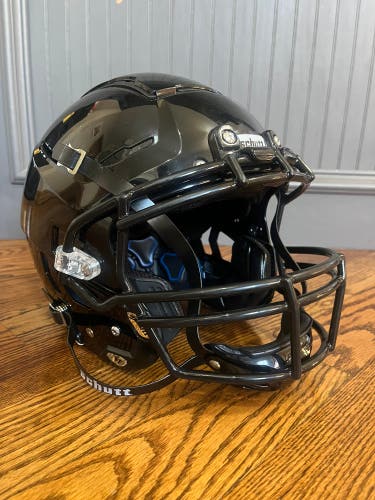 **NEW** Adult Schutt F7 VTD Helmet - medium