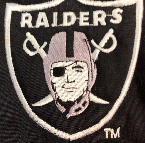 90s Oakland Raiders Vintage puffer jacket. Large