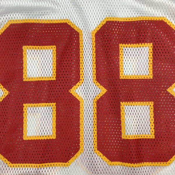 Reebok NFL White Kansas City Chiefs #88 Tony Gonzales Jersey Youth Siz -  Shop Thrift KC