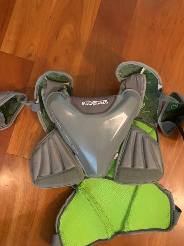 Maverick EKG Brand New Shoulder Pads Size Large