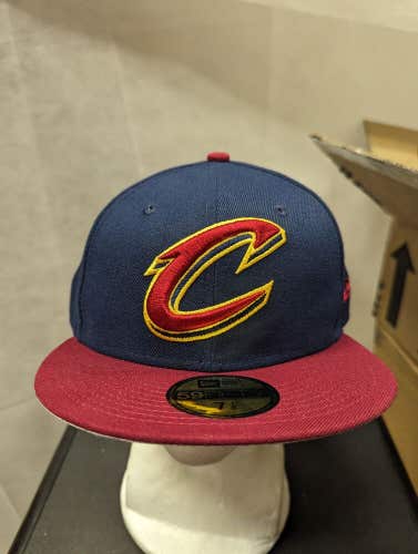 NWS Cleveland Cavaliers Two Toned New Era 59fifty 7 1/8 NBA