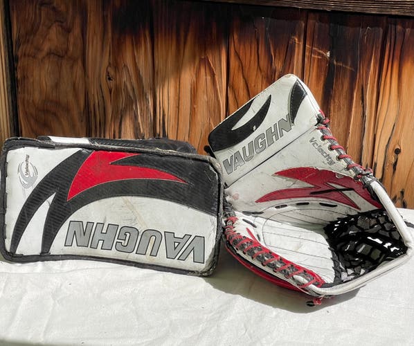 Red and White Intermediate Vaughn Velocity 7200