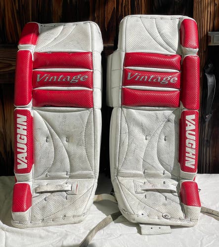 White/Red Used 28" Vaughn Vintage Goalie Leg Pads