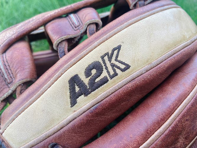 Wilson 12" A2K DW5 Baseball Glove