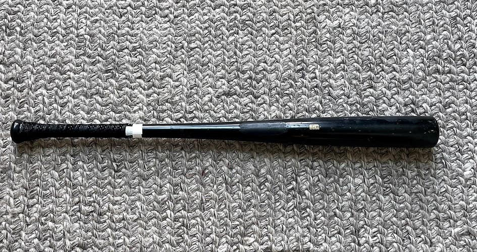 Used BBCOR Certified 2023 Baum Bat Gold Stock Composite Wood Bat (-3) 30 oz 33"