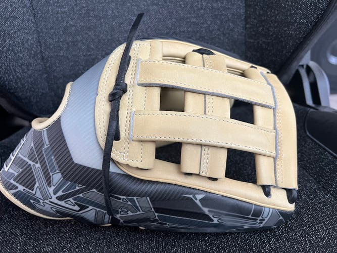 REV1X Outfield Model