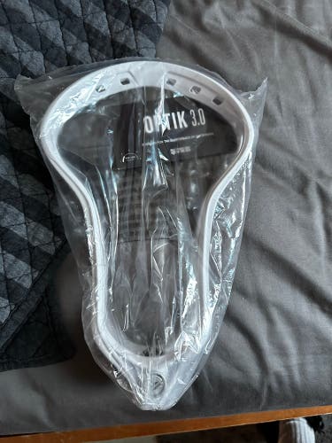 New Attack & Midfield Unstrung Optik 3.0 Head