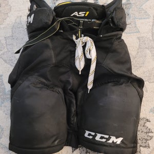 Junior Used Medium CCM Super Tacks AS1 Hockey Pants