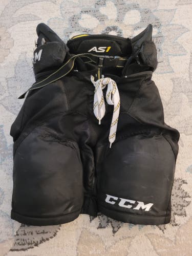 Junior Used Medium CCM Super Tacks AS1 Hockey Pants