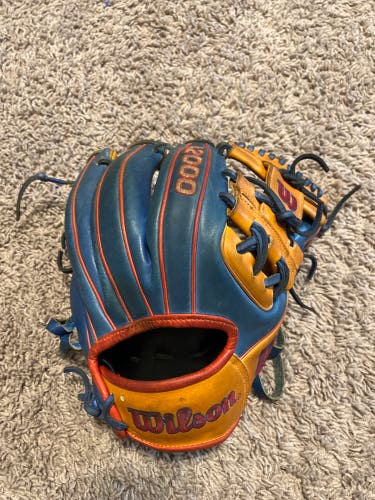 Used Infield 11.5" A2000 Baseball Glove
