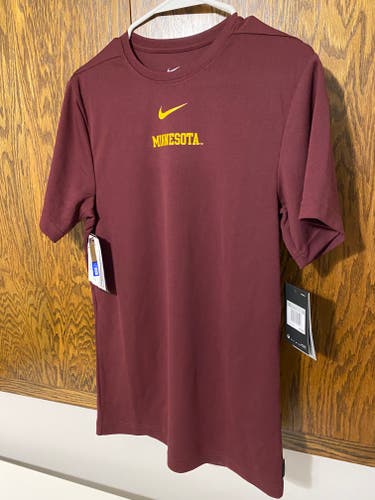 Minnesota Gopher Maroon Dri-Fit T Shirt - Brand New with Tags