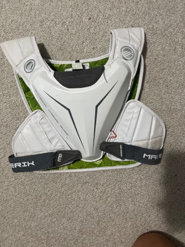 Maverick M5 chest pad